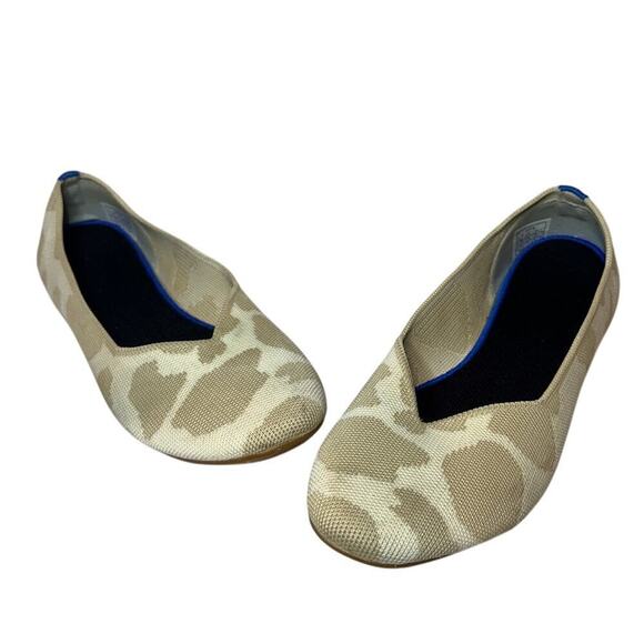 Rothy Style Size 7.5 Beige Tan Camo Print Round Toe Slip On Flats Casual Office - Picture 1 of 8